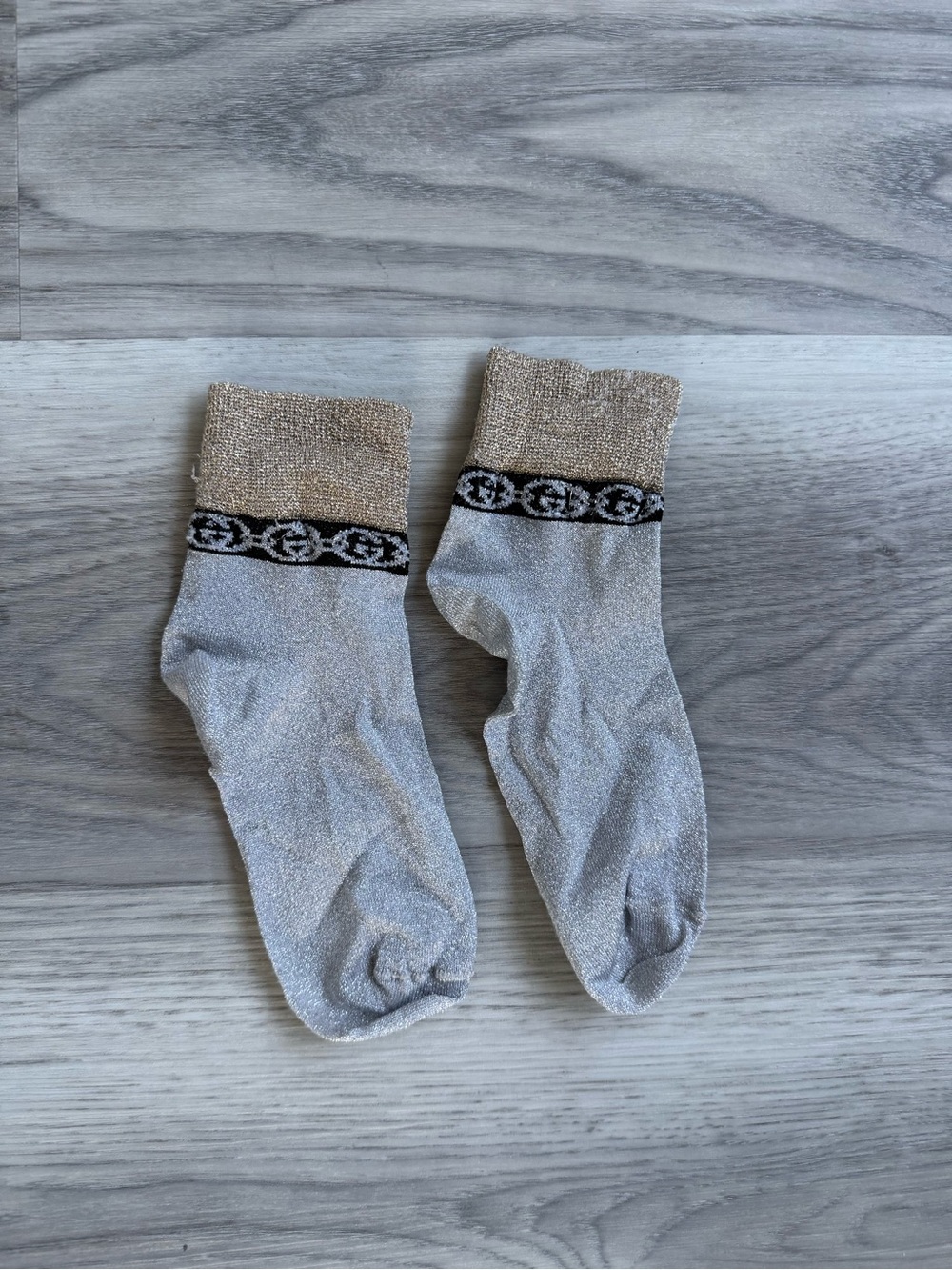 Gucci Silver Sparkle Crew Socks with Gold Cuff and Black Logo Band
